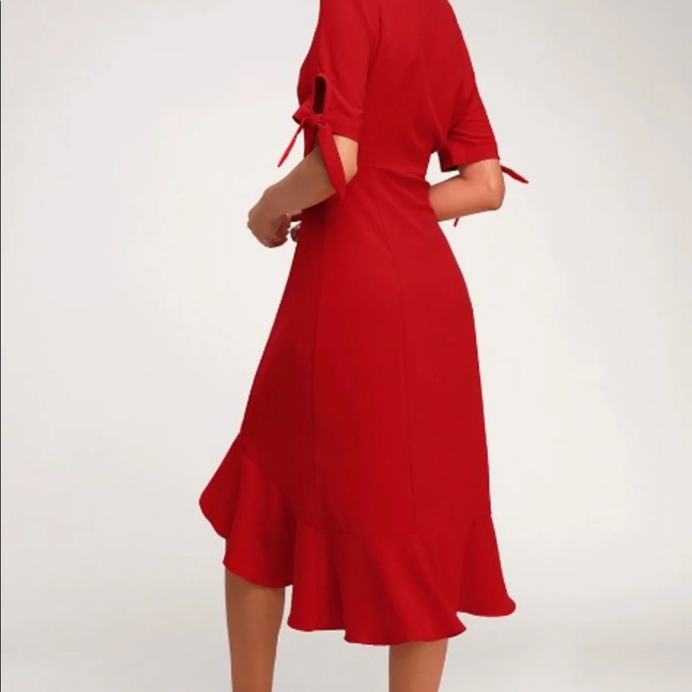 Red Button Front Toe Sleeve Ruffles Midi - Picture 2 of 4